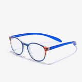 Hypreader Aries Brille in Blau, seitliche Perspektive mit auffälligem Bügel in kräftigem Blau, bunter Akzent an der Front.