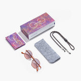 Hypreader Libra orange Sonnenbrille mit Zubehör: Brillenetui aus Filz, Putztuch im bunten Design, schwarze Brillenkette und bunte Verpackung.